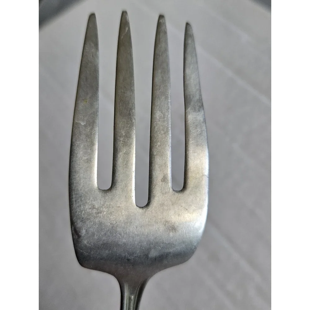 Antique Wm A Rogers Nickel Silver Lettuce Salad Serving Fork Ornate Scroll